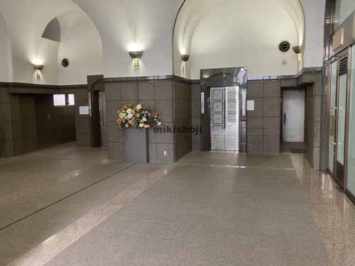 八重洲博多ビル エントランス2