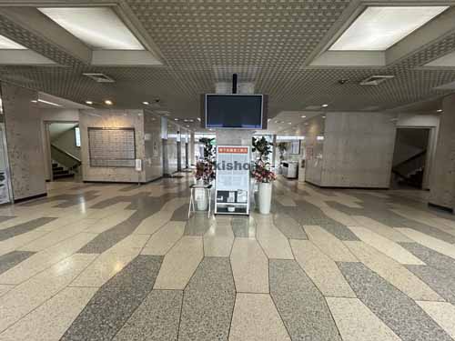 新小倉ビル（本館） エントランス1