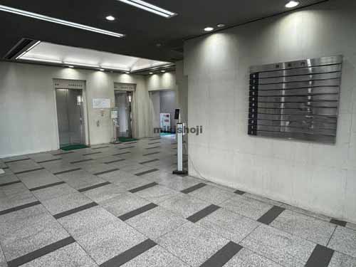 損保ジャパン大分ビル エントランス2