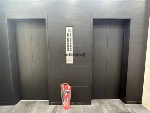 大分ファーストビル エレベーターホール2