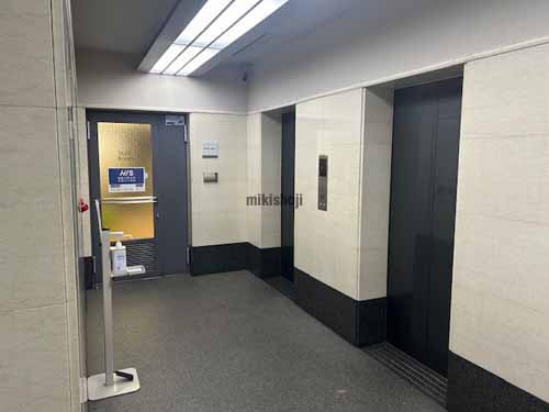 渡辺通・春吉の渡辺地所福岡駅前ビル エレベーターホール1