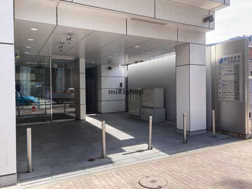 博多祇園プラザビル エントランス1