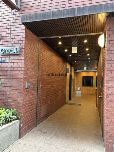 日本橋室町のＣＭビル エントランス1