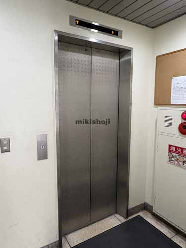 新中央（京橋）ビル エレベーターホール1