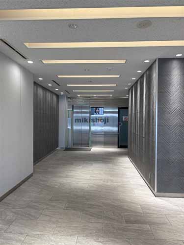 代々木ＴＲビル エレベーターホール1