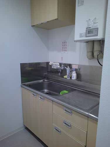 西新宿松屋ビル 水回り1