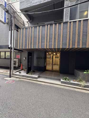 Ｕ　ｂｉｚ　神田千桜 エントランス1