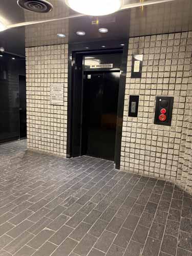 ノザワビルディング エレベーターホール1