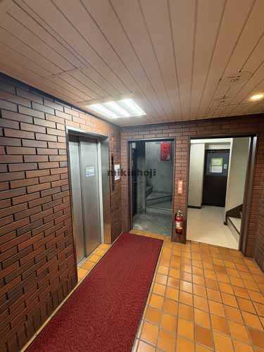 Ｋ・Ｉビル エレベーターホール1