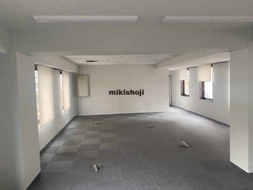 神南の丸栄ビル エレベーターホール3