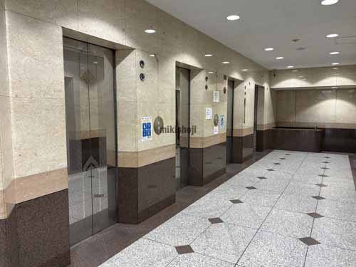 成増トーセイビル エレベーターホール1