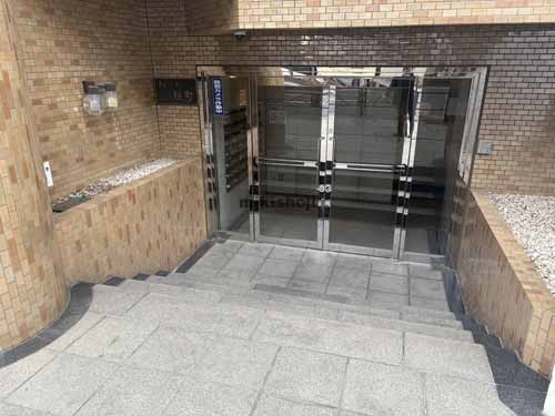 クレール麹町 エントランス1