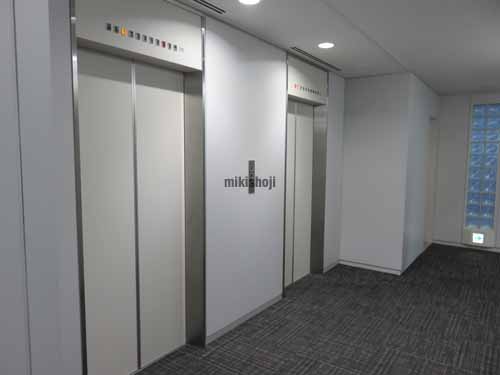 南池袋のＪＲＥ南池袋ビル エレベーターホール1