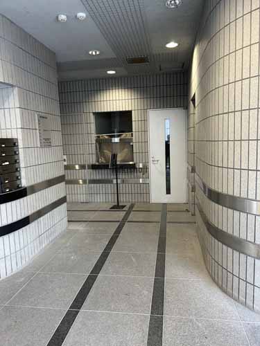 東のグランファースト恵比寿 エントランス1