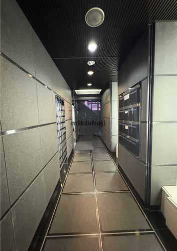 Ｋ－ＷＩＮＧビル エントランス1