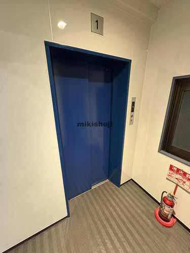 九段丸石ビル エレベーターホール1