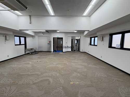 新橋の赤レンガ通りビル 貸室内1
