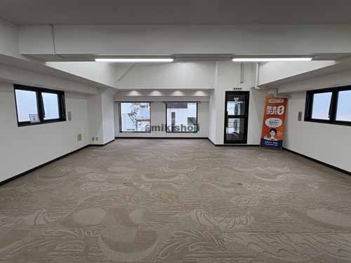 新橋の赤レンガ通りビル 貸室内2