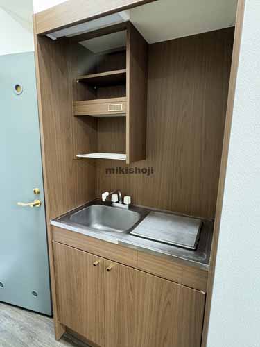 新橋の赤レンガ通りビル 水回り2