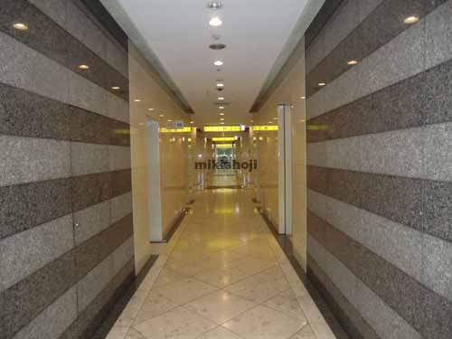 赤坂パークビル エントランス1