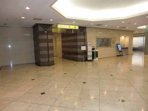 赤坂パークビル エントランス5