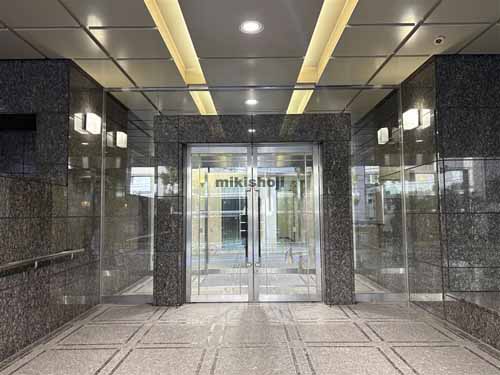 麹町シルクビル エントランス1