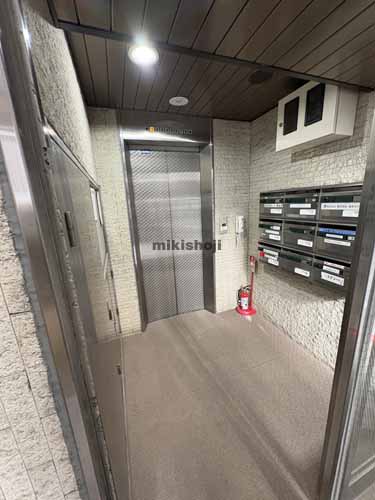 神田多町・神田司町・神田美土代町の第１９岡崎ビル エレベーターホール1