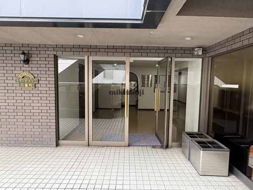 グランドメゾン六番町 エントランス1