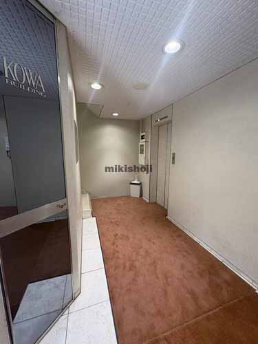 光和ビル エントランス1