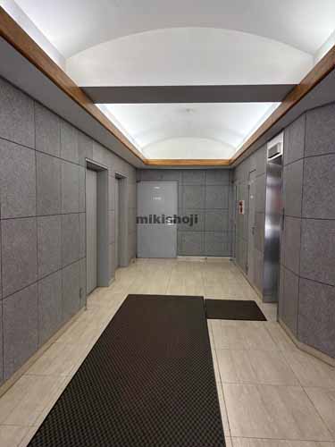 第四田町ビル エレベーターホール1