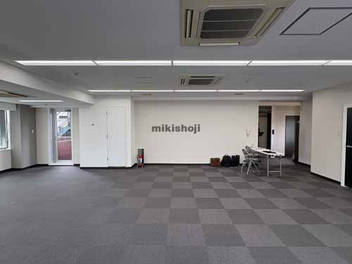ｅｂｉｓｕ４２２ 貸室内1