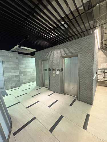 早稲田町・馬場下町のラーズビル エレベーターホール1