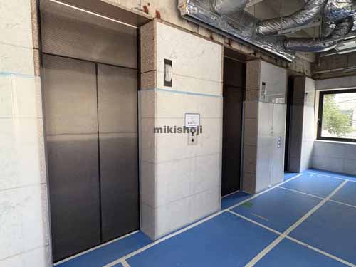 神田錦町・一ツ橋の竹橋スクエア エレベーターホール1