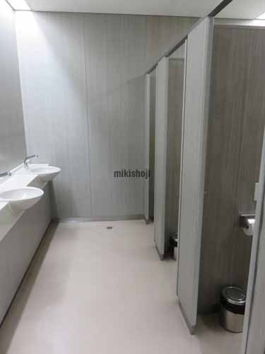 青海フロンティアビル 水回り1