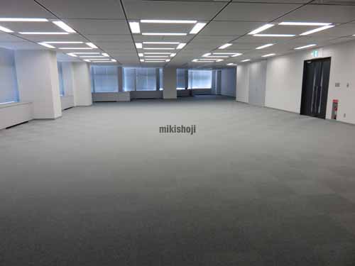青海フロンティアビル 居抜き室内1