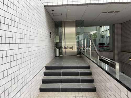 二番町・三番町・六番町の飯田ビル エントランス3