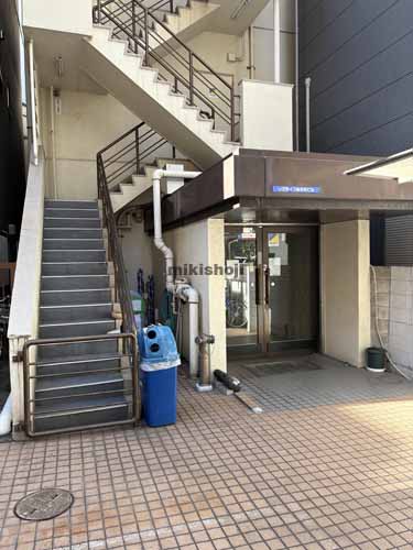 リアライズ岩本町 エントランス1