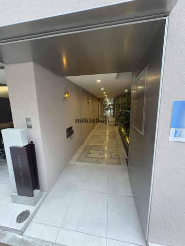 内神田のＴＨＥ　ＧＡＴＥ　Ｏｔｅｍａｃｈｉ エントランス1