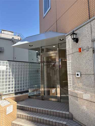 ＤＭＫ代々木ビル エントランス1