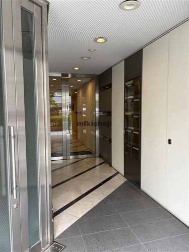 アソルティ日本橋小伝馬町ビル エントランス1