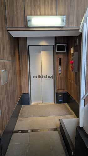四谷の四谷四丁目ビル エレベーターホール1