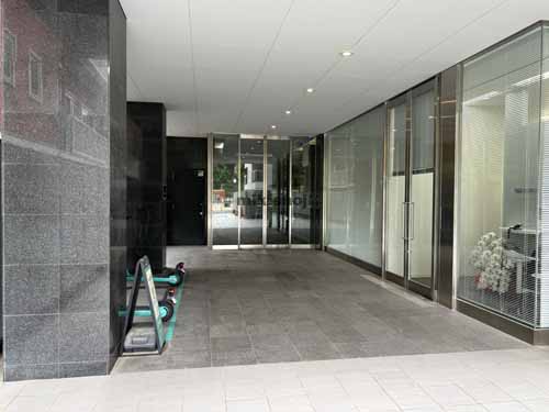二番町・三番町・六番町のメットライフ三番町ビル エントランス2