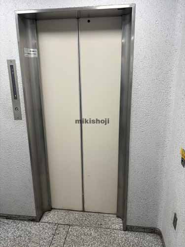 東神田の東神田ビル エレベーターホール1