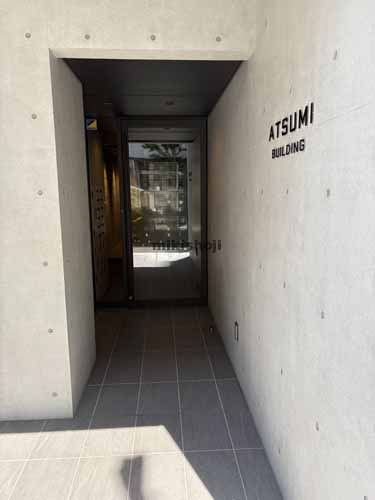 アツミビル エントランス2