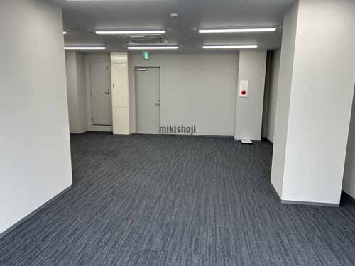 ＣＯＮＮＥＣＴ　ＳＱＵＡＲＥ　ＴＯＹＯＣＨＯ 貸室内1