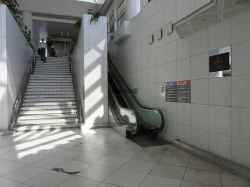 幕張テクノガーデン エントランス2