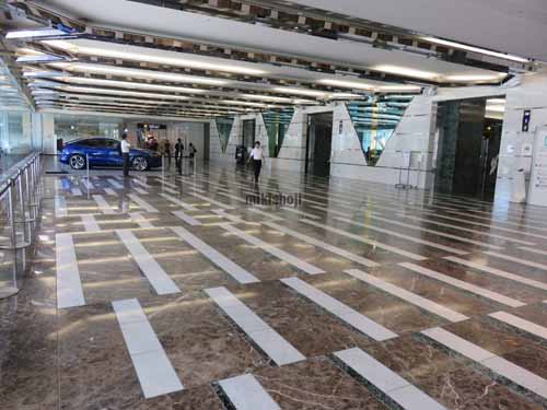 ワールドビジネスガーデン（Ｍａｒｉｖ　Ｗｅｓｔ） エントランス3