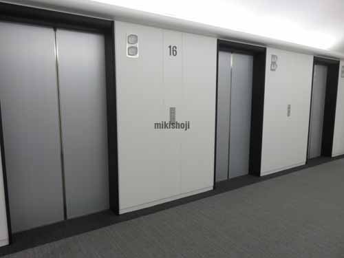 ワールドビジネスガーデン（Ｍａｒｉｖ　Ｗｅｓｔ） エレベーターホール4