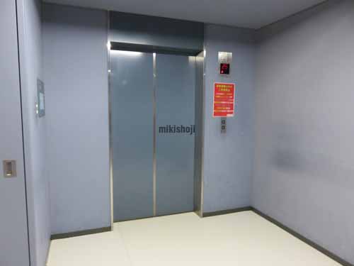 ｍ　ＢＡＹ　ＰＯＩＮＴ　幕張 エレベーターホール2